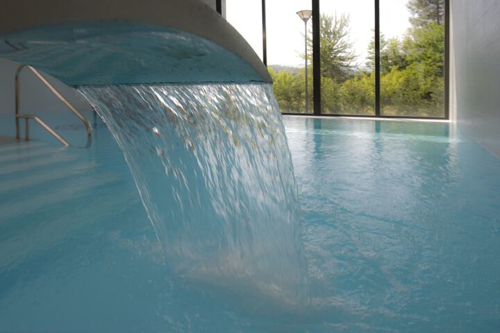 Pool Hotel