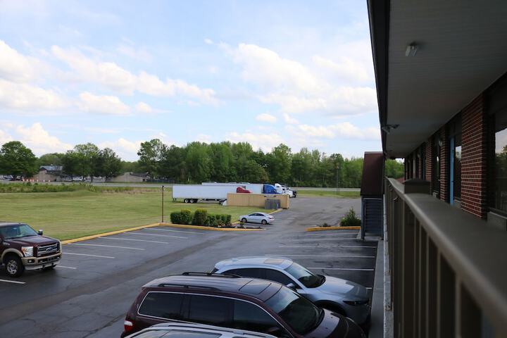 Property Grounds 21 of 24