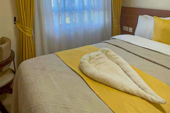 Room 8 of 21