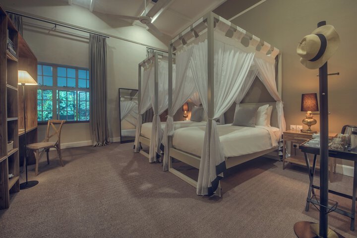 Room 16 of 49