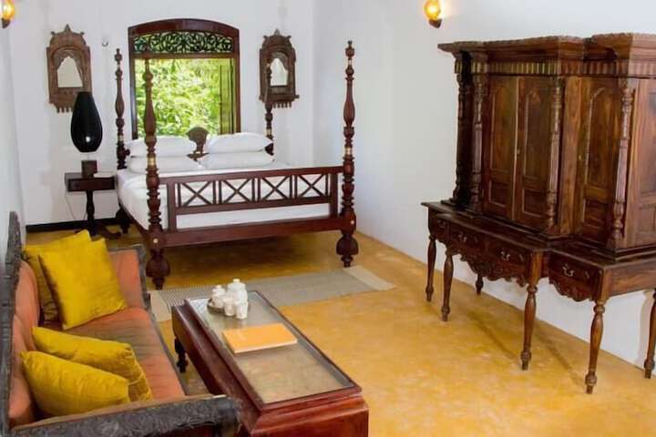 Hotel Interior 5 of 28