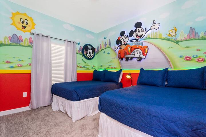 Room 15 of 84