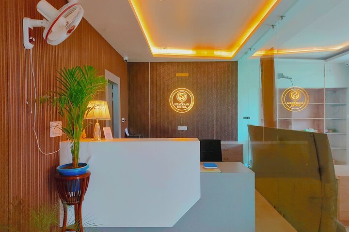 Hotel Interior 8 of 31