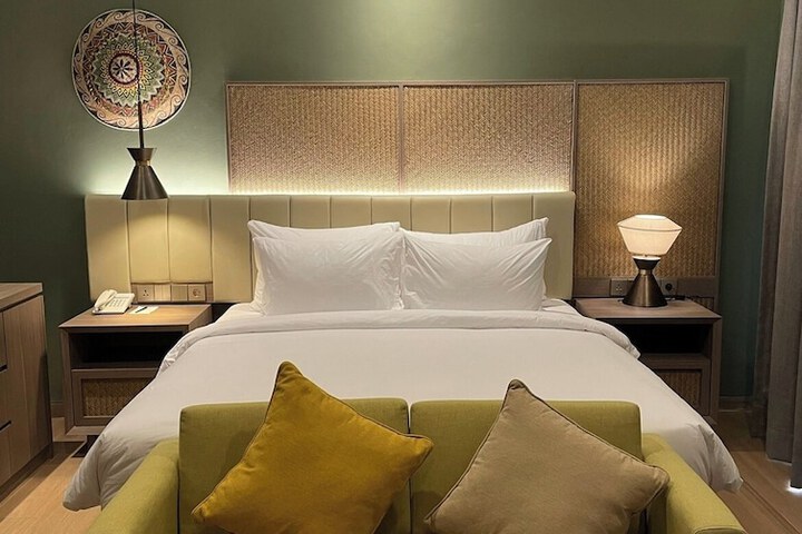 Room 36 of 119
