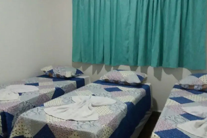 Room 2 of 6