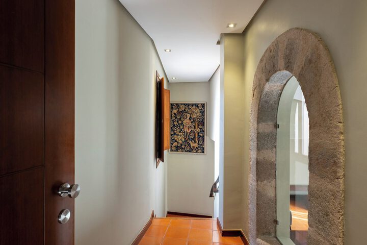 Room 15 of 67