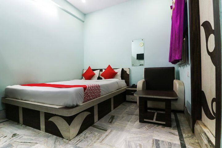 Room 15 of 22