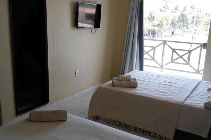Room 7 of 26