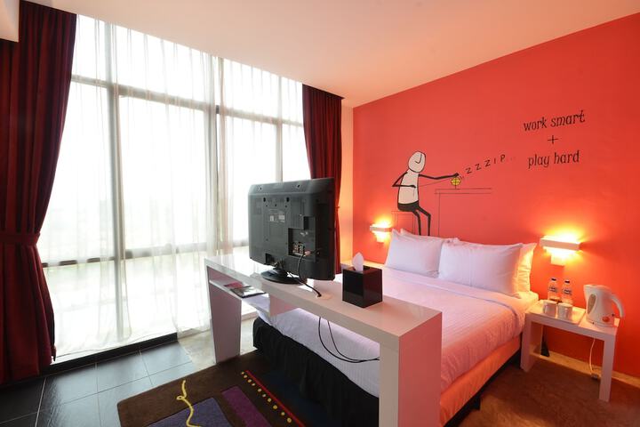 Room 8 of 51