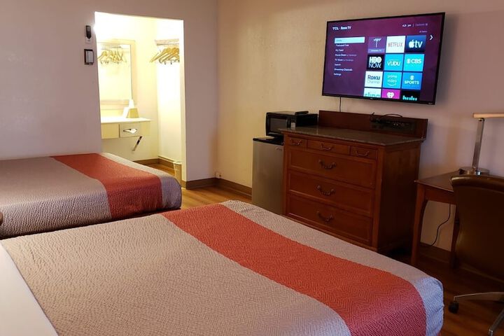 Room 7 of 7