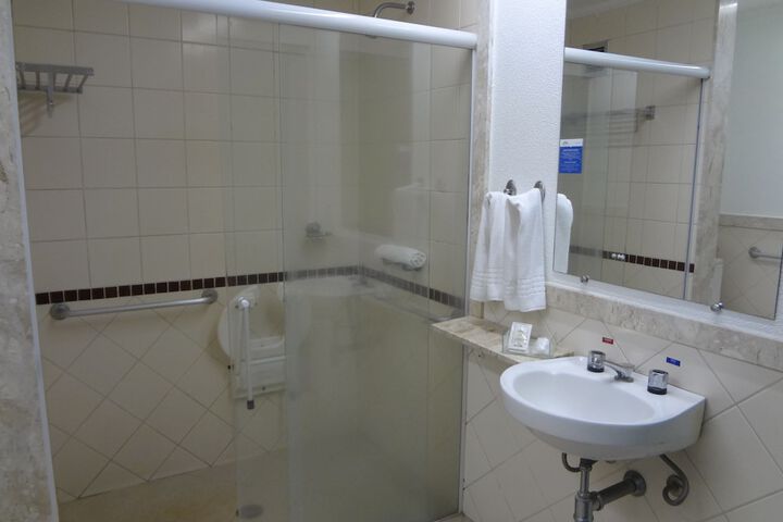 Clean Restrooms