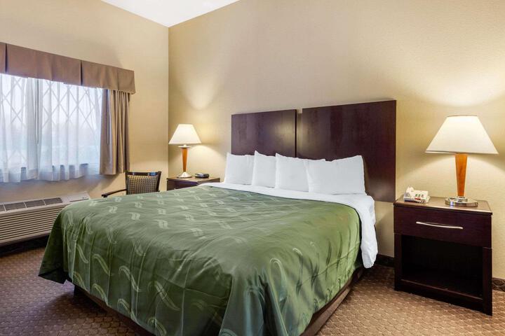 1 King Bed Mobility Accessible (15 of 16)