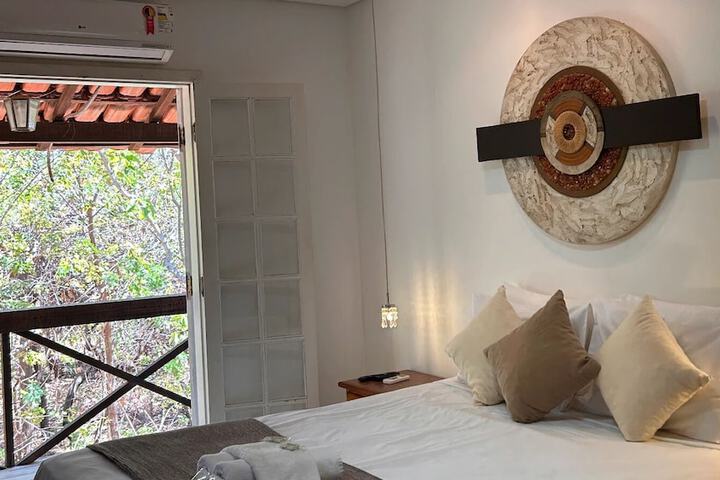Room 17 of 40
