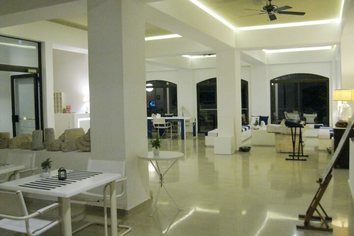Lobby Entry