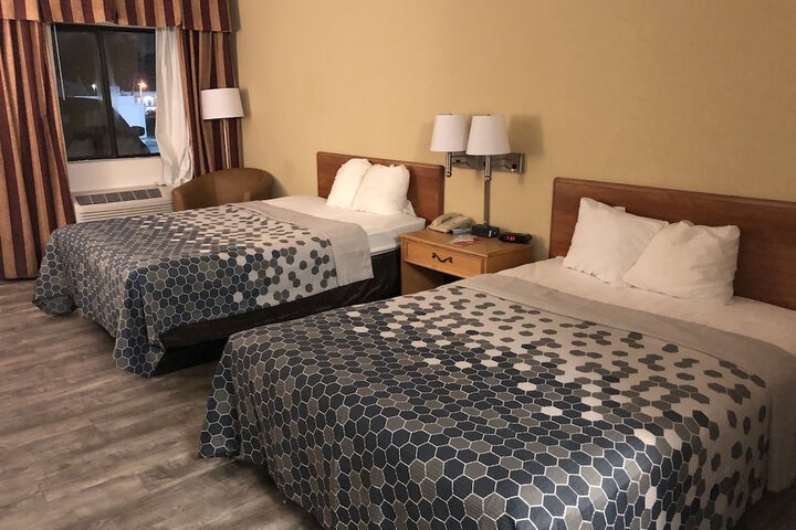 Room 11 of 44
