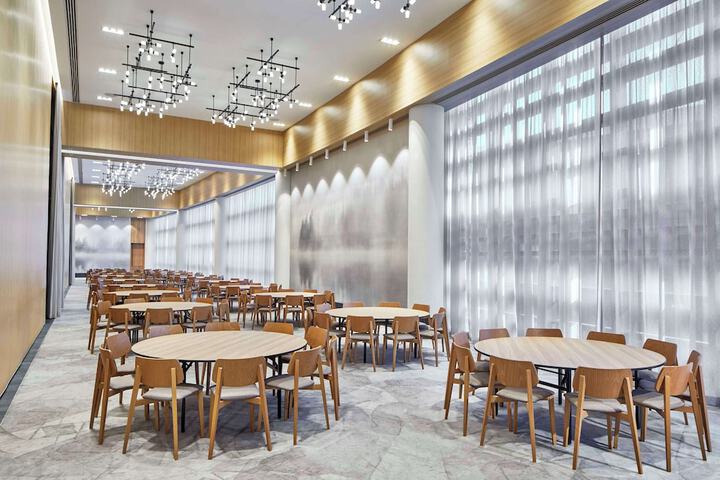 Meeting facility