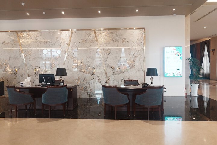 Hotel Interior 4 of 92