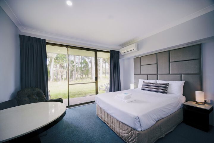 Room 5 of 29