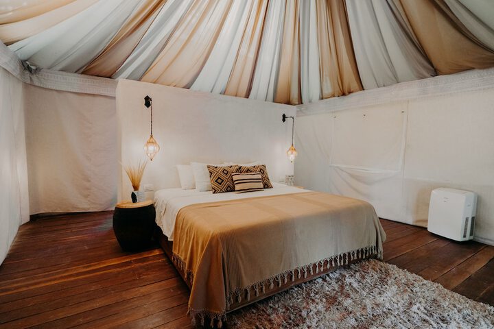 Room 5 of 78