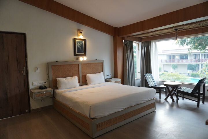 Room 5 of 27