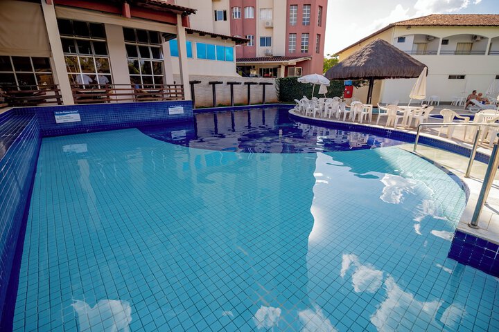 Pool 21 of 27