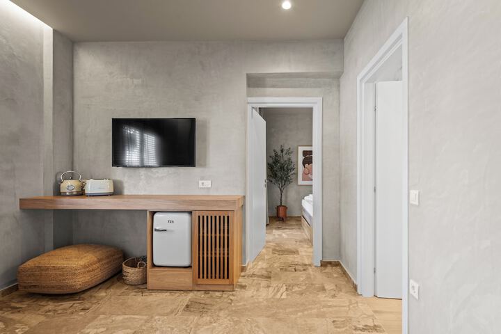 Room 12 of 56