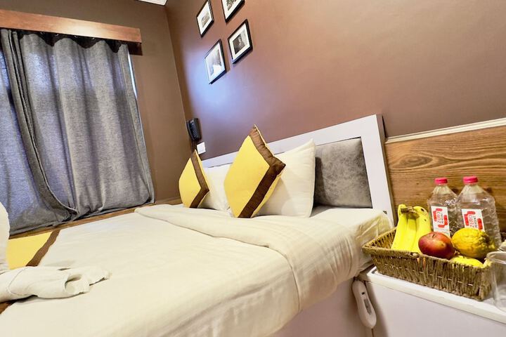 Room 8 of 39