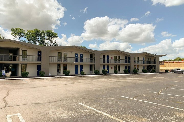 Hotel 37 of 46