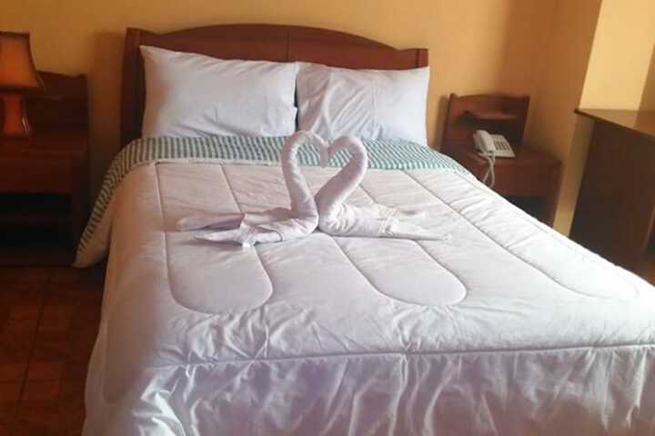 Room 2 of 28