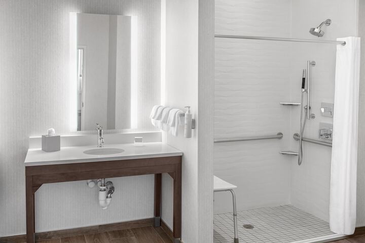 Bathroom shower