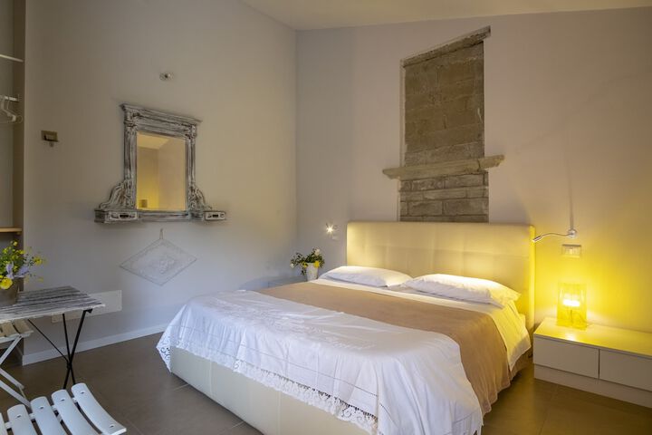 Room 14 of 40