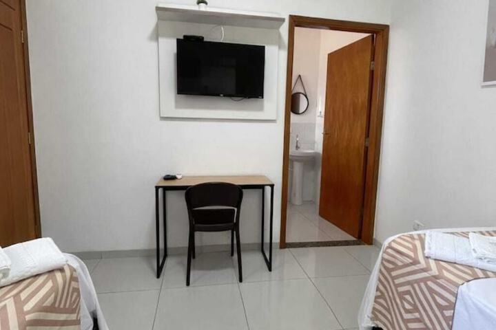 Room 5 of 21