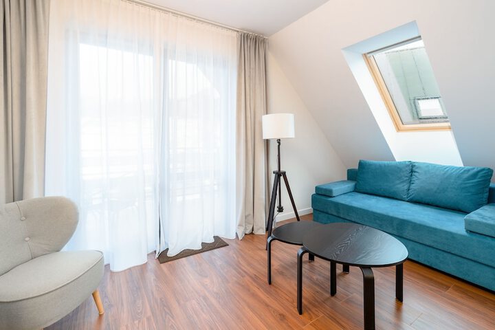 Room 268 of 375