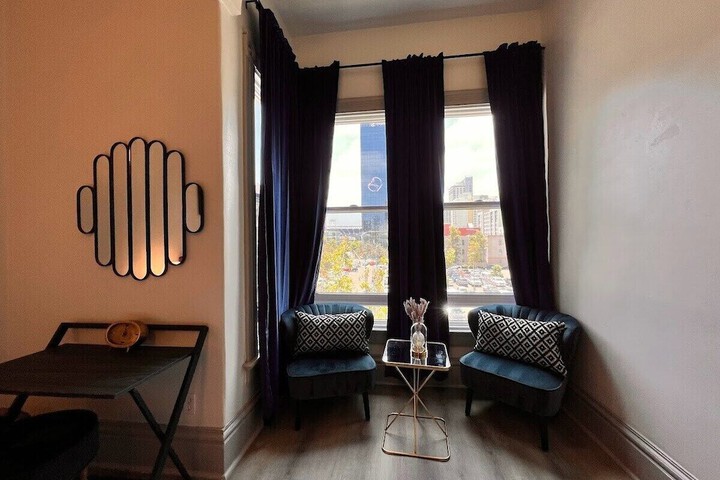 Room 125 of 181