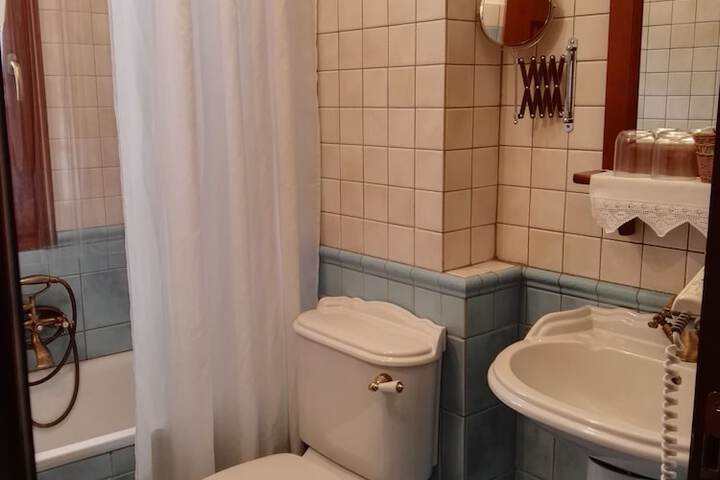 Room 29 of 94