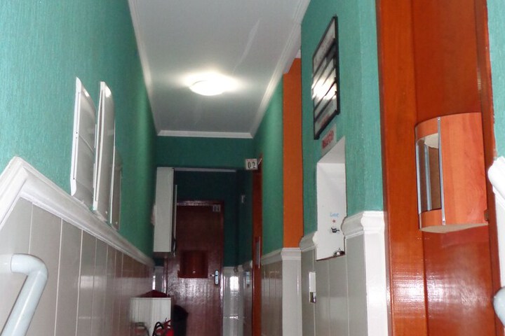 Ballroom/Hall 44 of 52