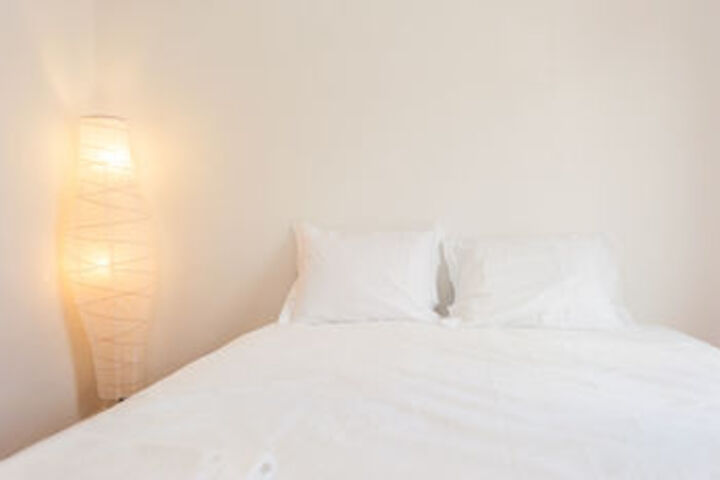Room 27 of 60