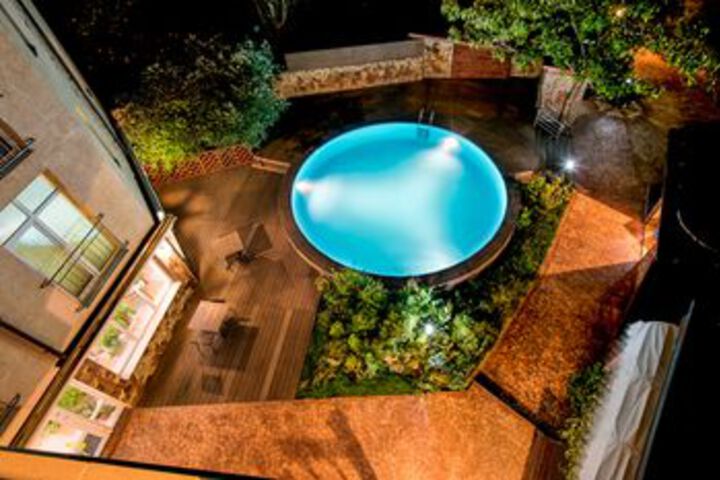 Pool 147 of 176