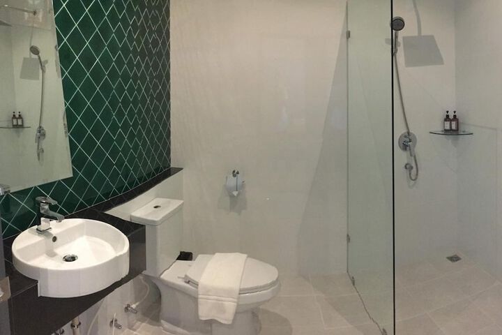 Room 40 of 61