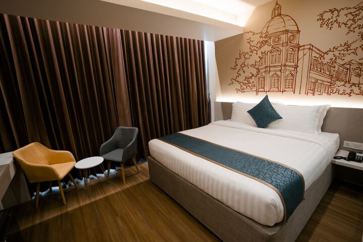 Room 14 of 63