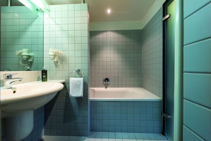 Bath Photo