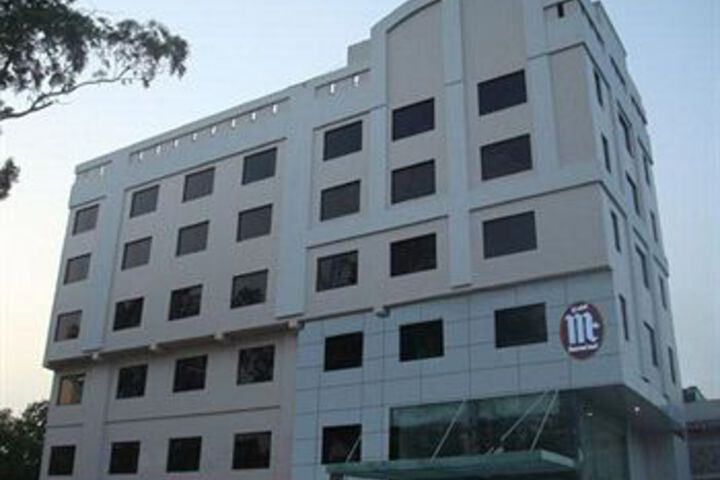 Hotel Vedha Amritsar