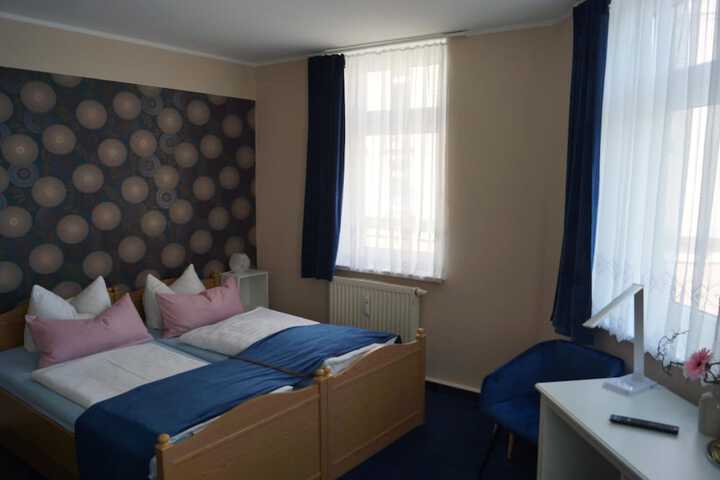 Room 14 of 35