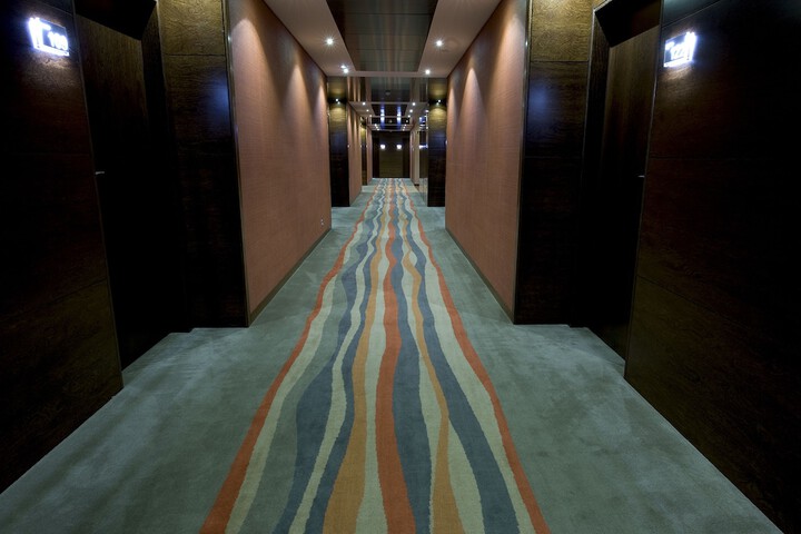 Ballroom/Hall 66 of 84