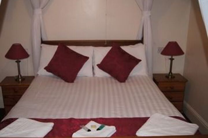 Room 9 of 58