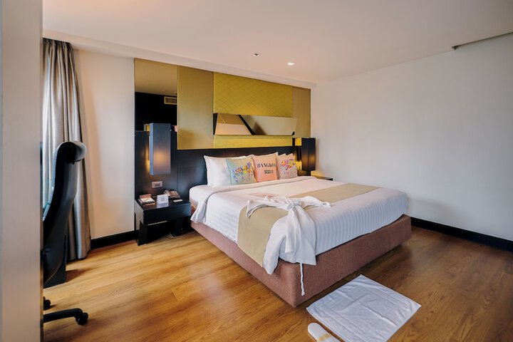 Room 13 of 60