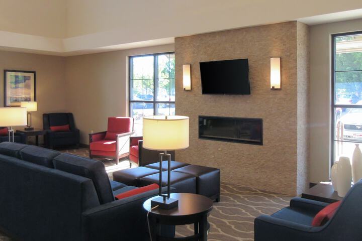 Hotel Interior 9 of 61