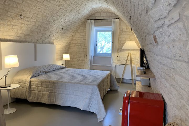 Room 15 of 54