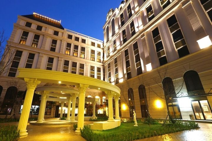Hotel Exterior 86 of 86