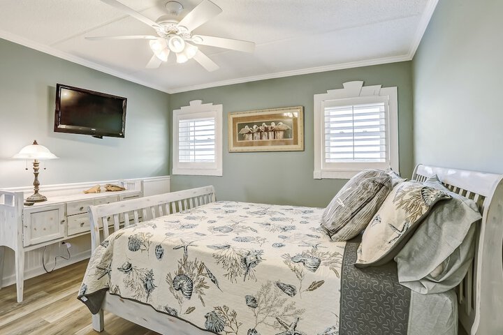 Room 5 of 36